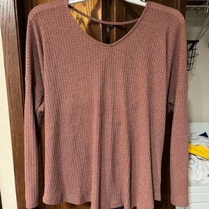 Mauve twist knot low back top